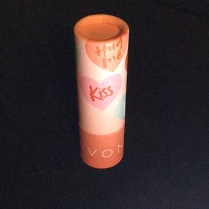 Queen of Hearts Lipstick in Plum Kisses